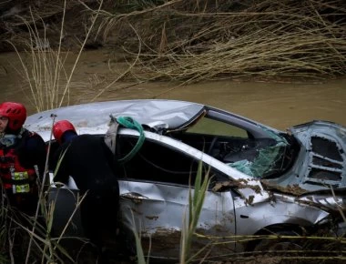 Έτσι βρέθηκε το αυτοκίνητο με τους 4 νεκρούς στην Κρήτη - Ήταν σε λακούβα βάθους τριών μέτρων! (φώτο-βίντεο)